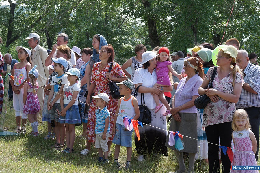   .            12-    -  