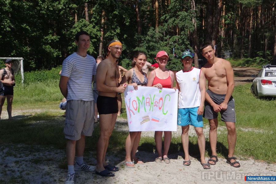 ! ! !. C       ,     " "    