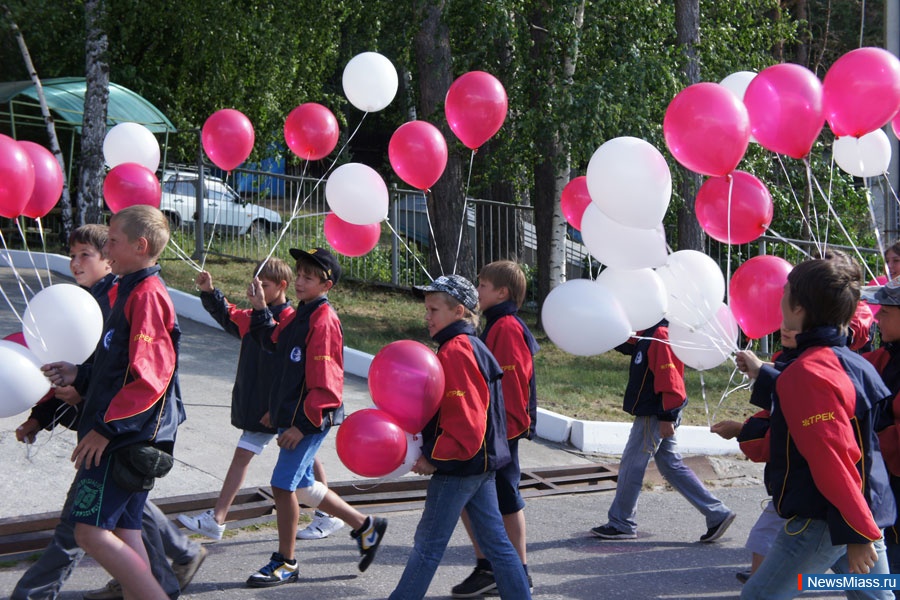   .          "   2013" - III  ISAF