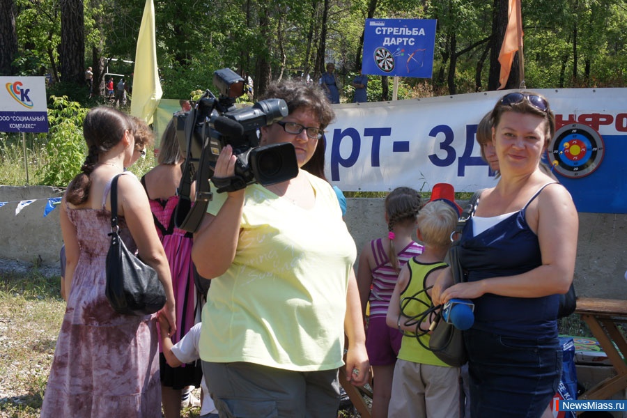    "".    8  -     "" -    