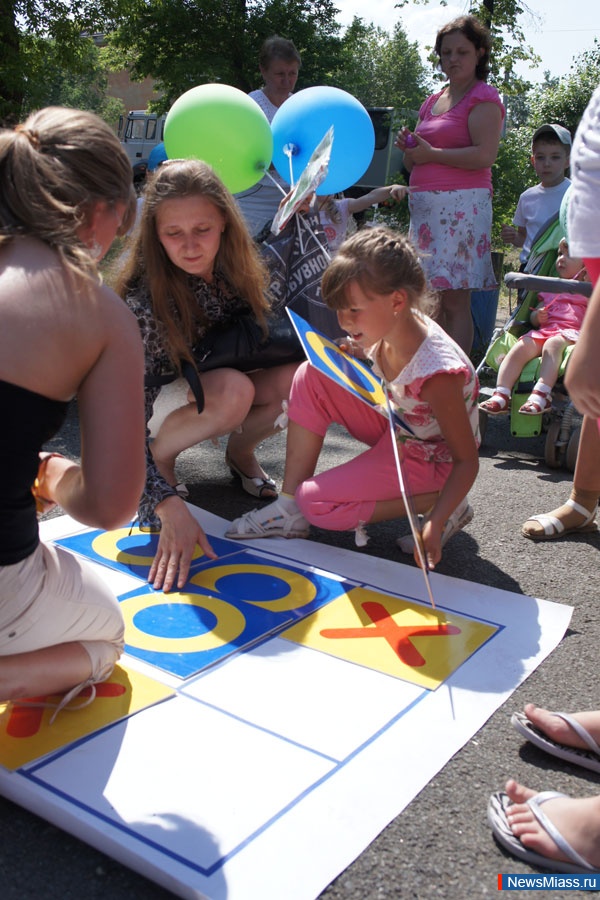    "".    8  -     "" -    