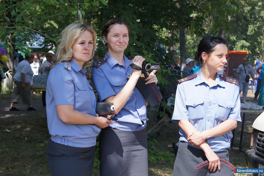    "".    8  -     "" -    