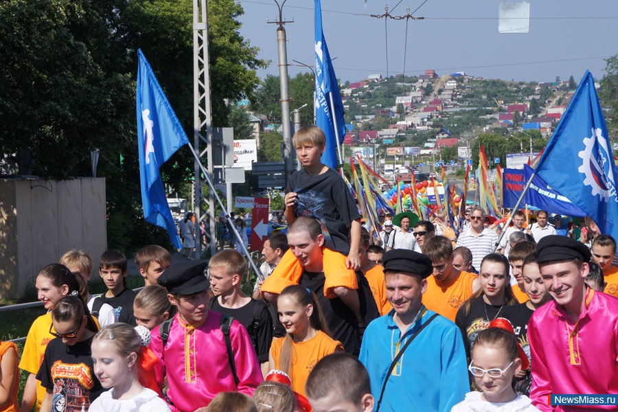    "".    8  -     "" -    