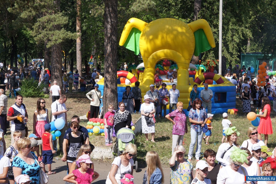    "".    8  -     "" -    