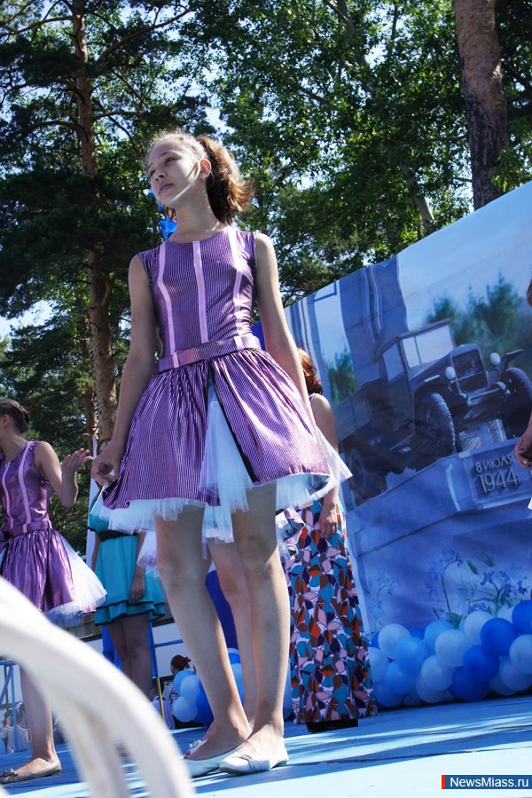    "".    8  -     "" -    