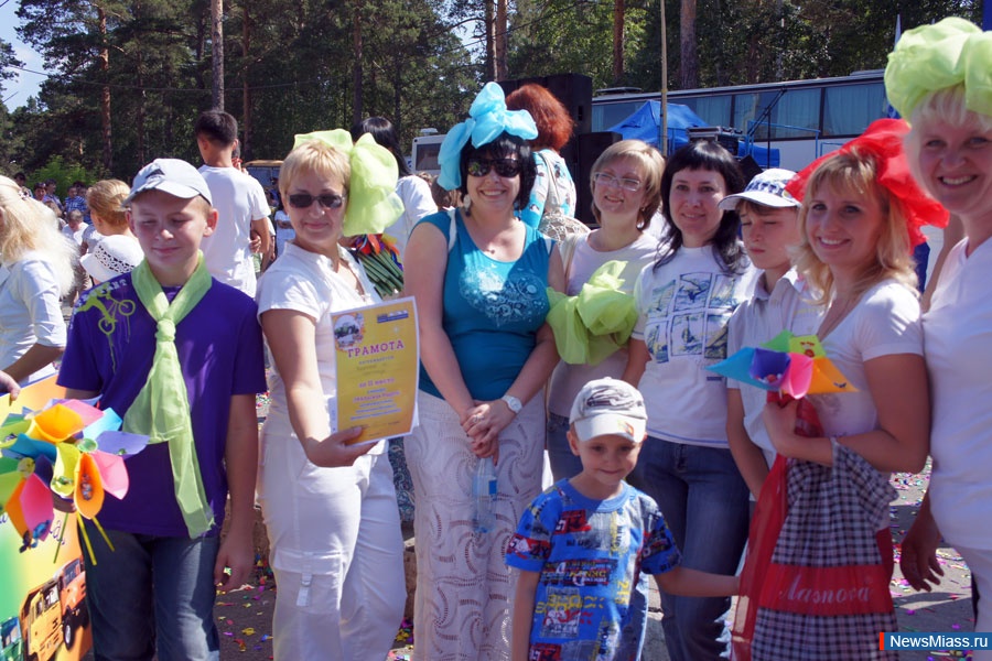    "".    8  -     "" -    