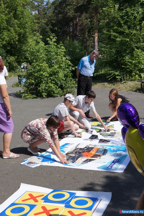    "".    8  -     "" -    