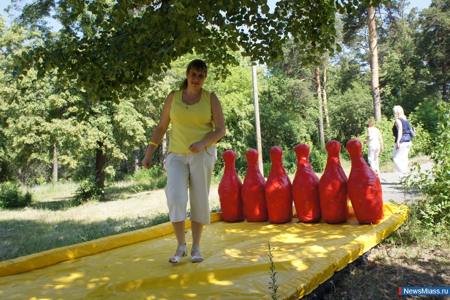    "".    8  -     "" -    