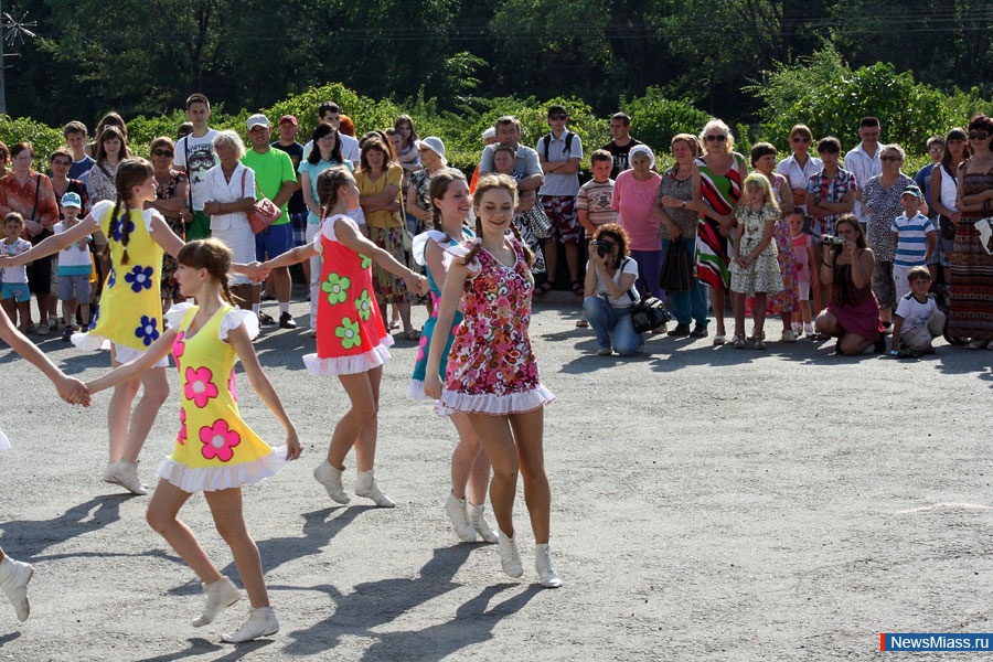   -  !. ,    ,      ""    