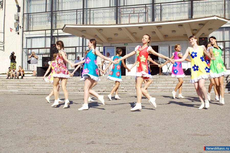   -  !. ,    ,      ""    