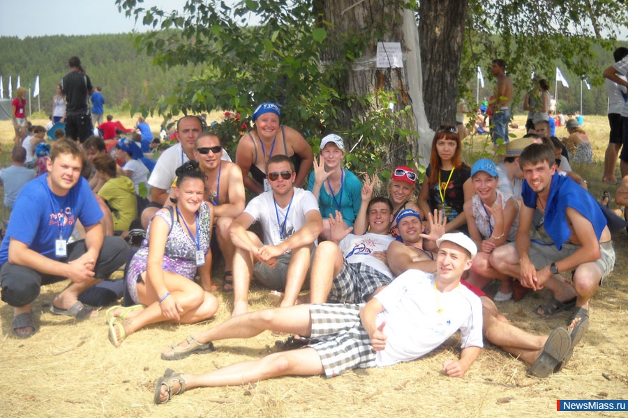 " - 2013".           " -  "