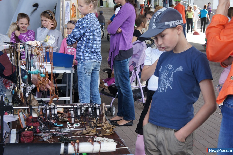   .   ,              ""