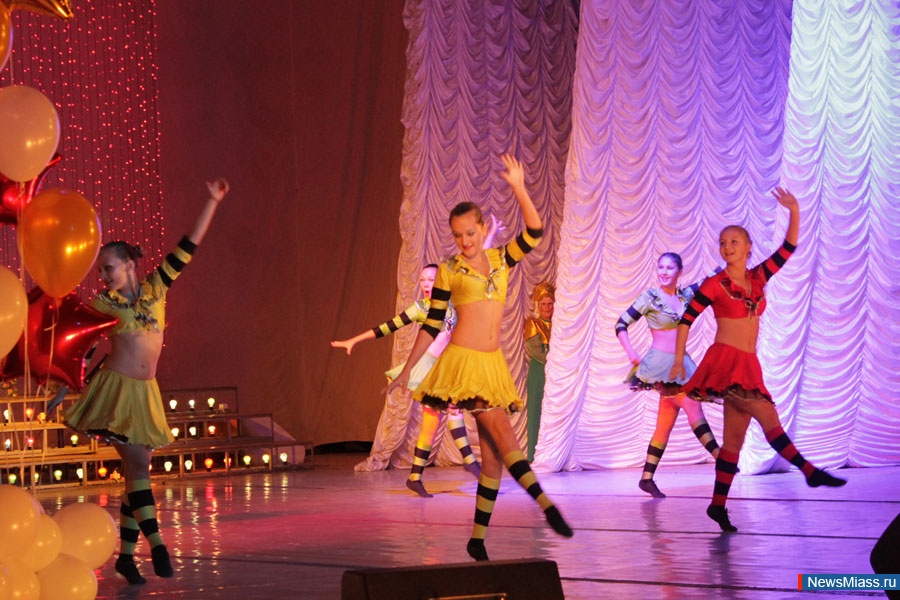 ����� ������ ���� � ������. ������������ � 25-������ �� ��� ����������� ��������� ������� ����� ��������� ���������� �������� ���������