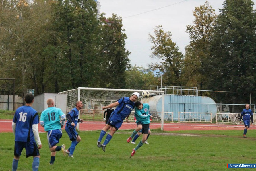    .         1:0      - "-"