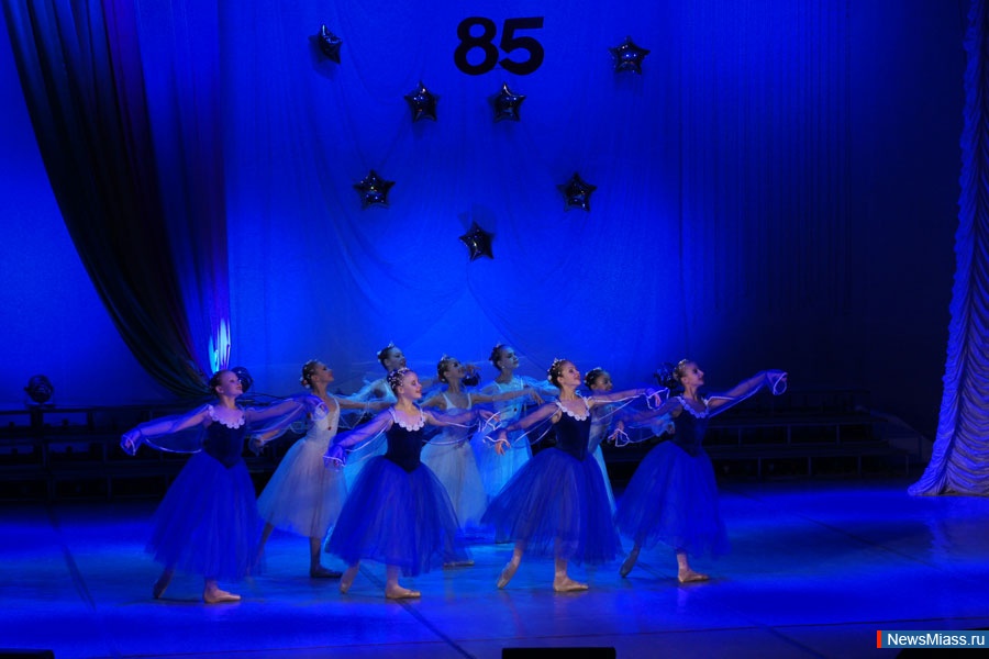  -   .              -   