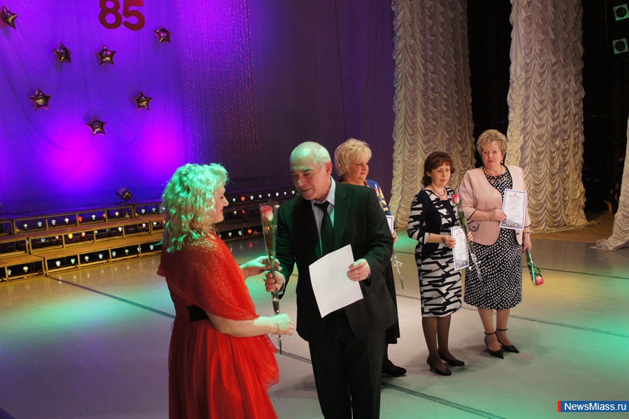  -   .              -   