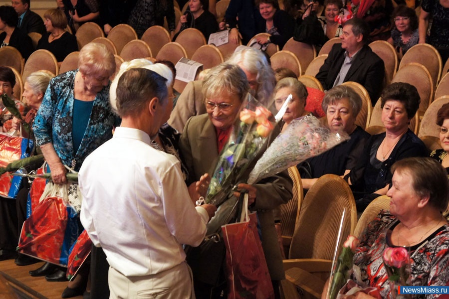  -   .              -   