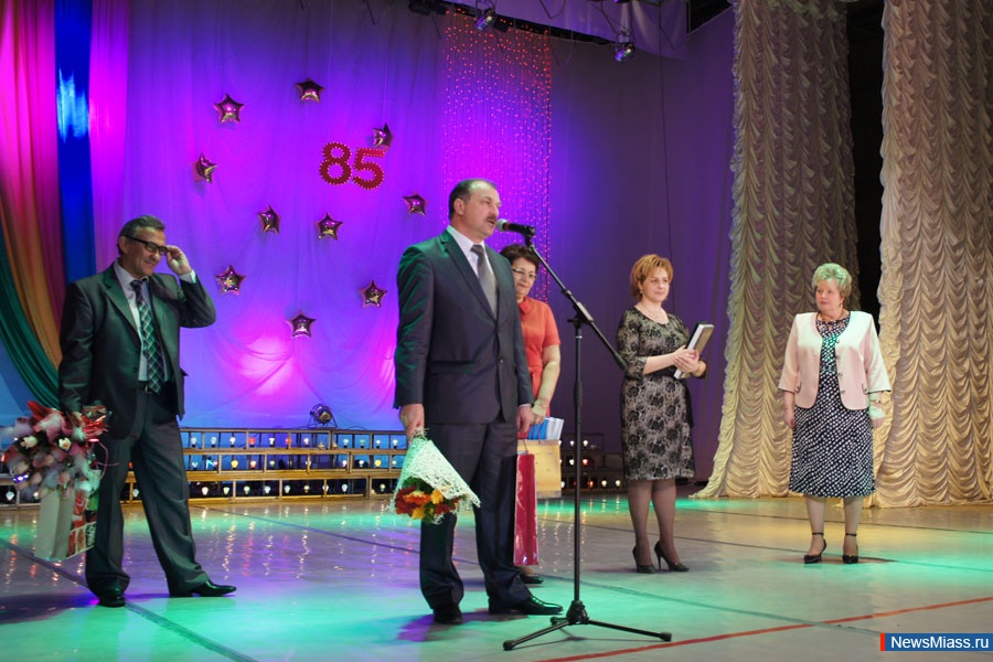  -   .              -   