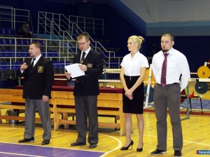 �������� ������ ����� ������ � �������