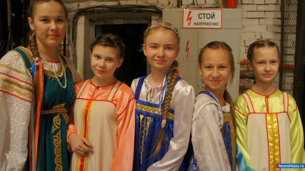 ������� ������ ��� � 3. ��������� ������� ����� �������� � 3 ������ � ������� ��������� ������� 50-������ ������ ��������� �������� ���������