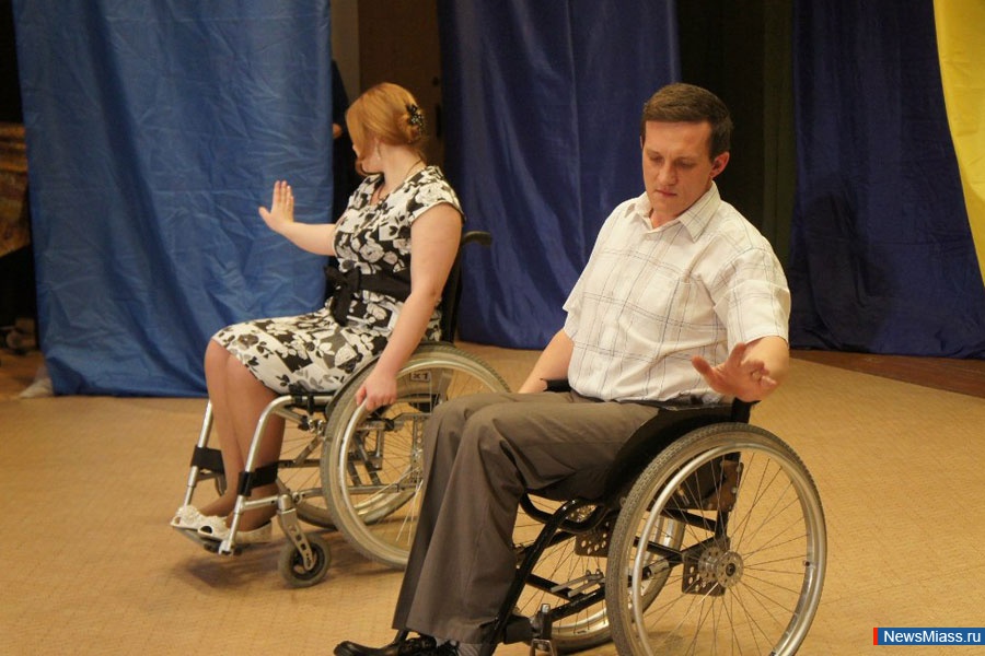 "  ,   ".     -   "  ,   "