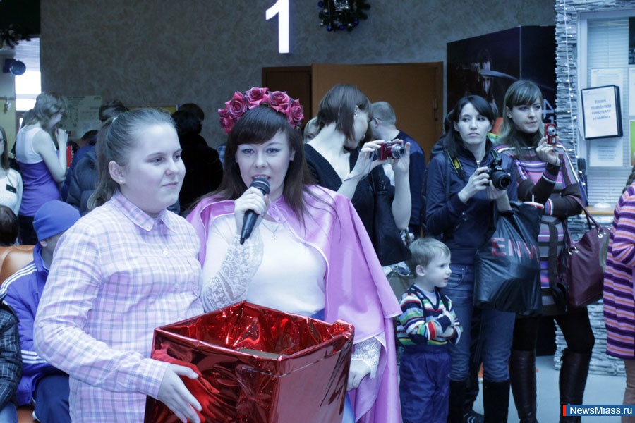 Ҹ    " ".     " "       " "