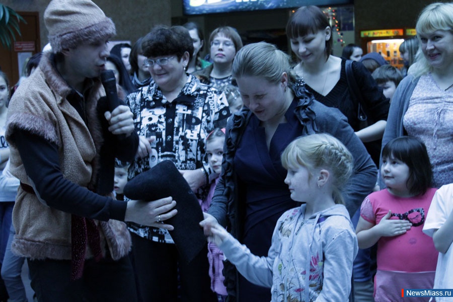 Ҹ    " ".     " "       " "