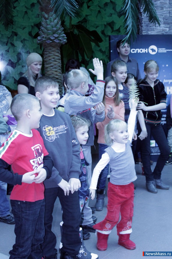 Ҹ    " ".     " "       " "