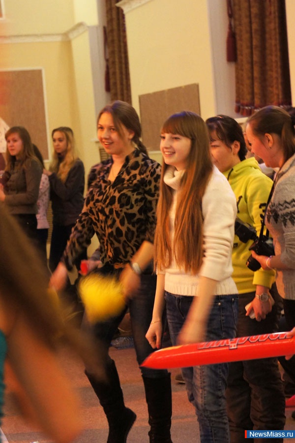 " ,    !.     ":  ,  !"    