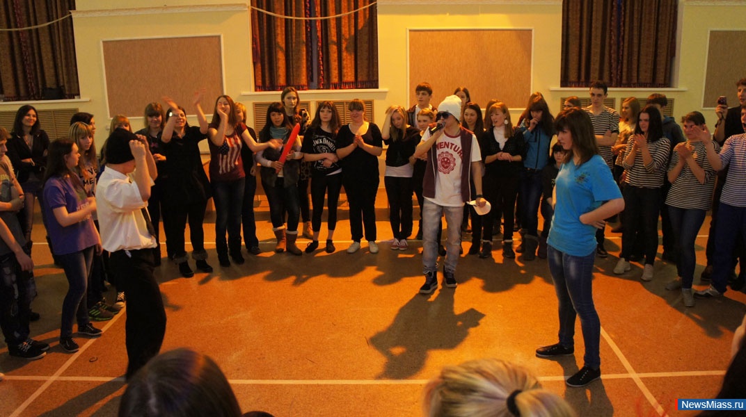 " ,    !.     ":  ,  !"    