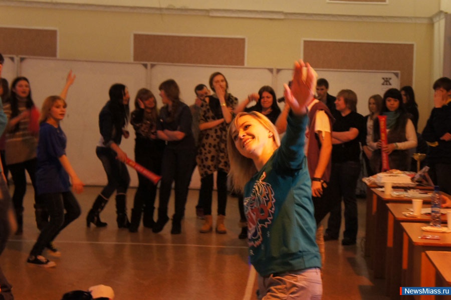 " ,    !.     ":  ,  !"    