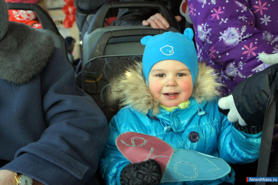  -  .  " "       " - "