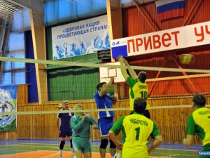 ����� �������� �������