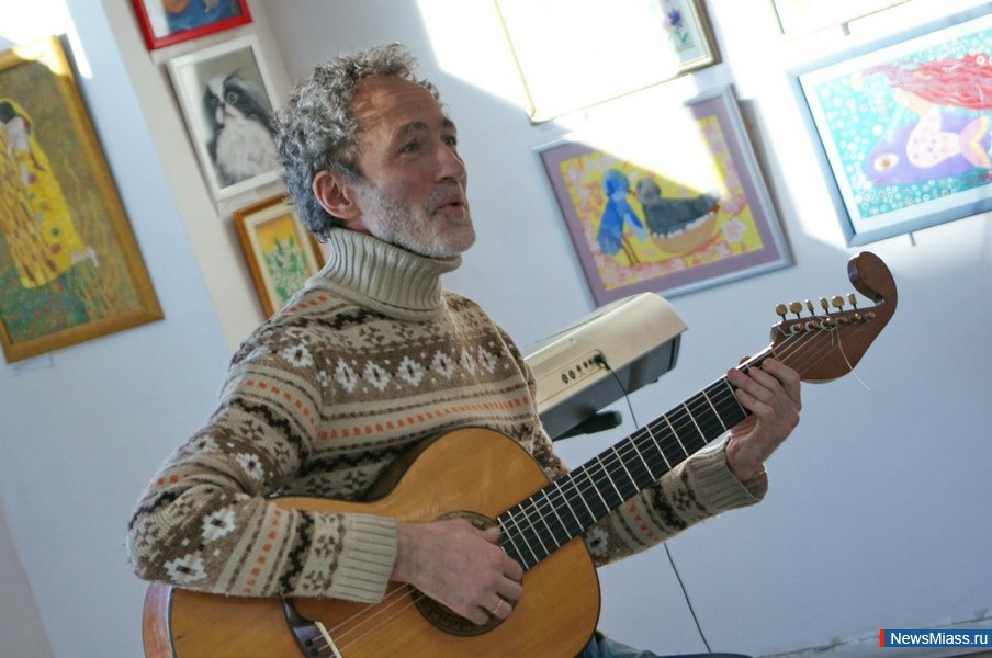 " "   . "Home oncert"   ""     " "