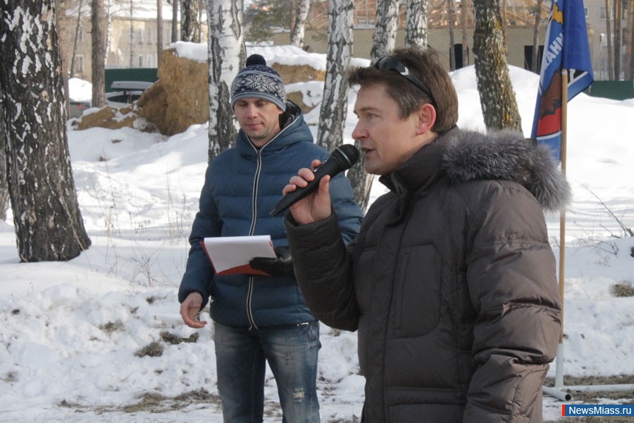   "--".  45-       "--",      35      "  "