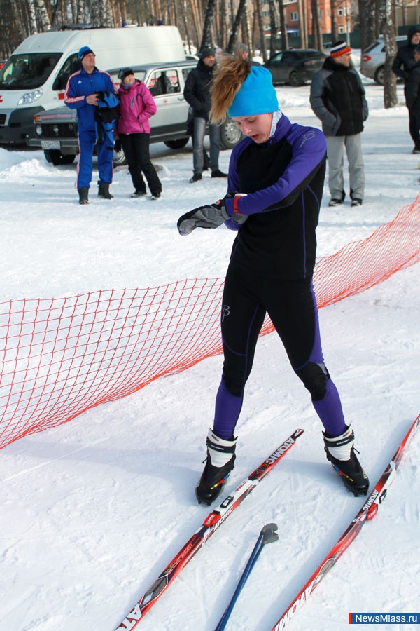   "--".  45-       "--",      35      "  "