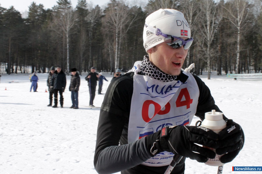   "--".  45-       "--",      35      "  "