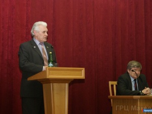 ������������� ����� � �����