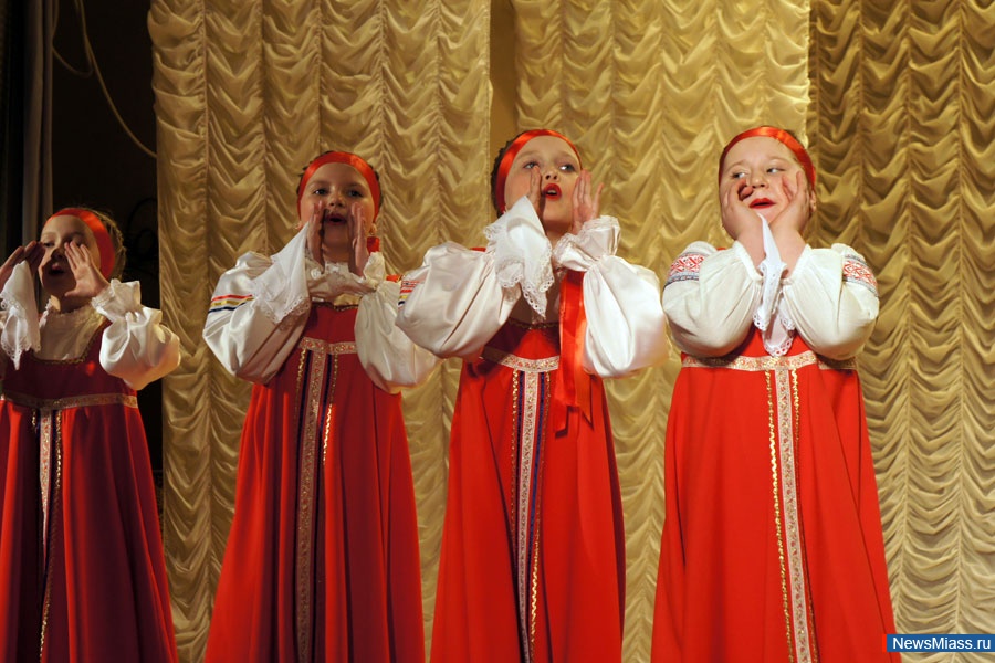 ""   .      V   -     ""