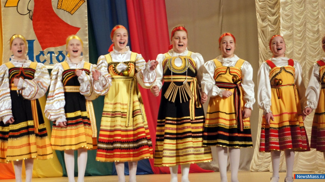 ""   .      V   -     ""