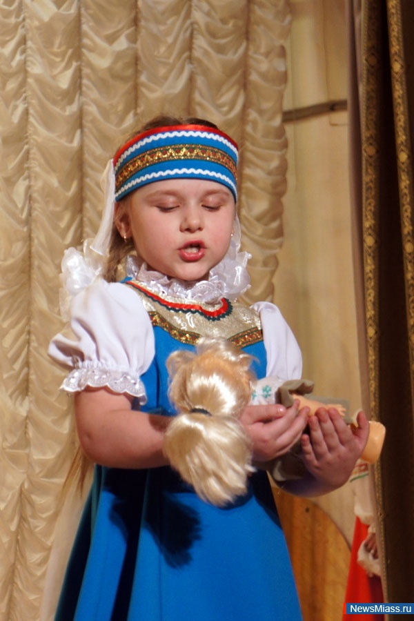 ""   .      V   -     ""