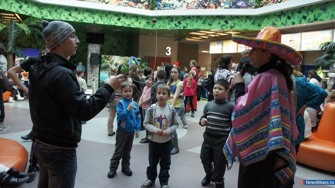    .   ""	         " 2"    