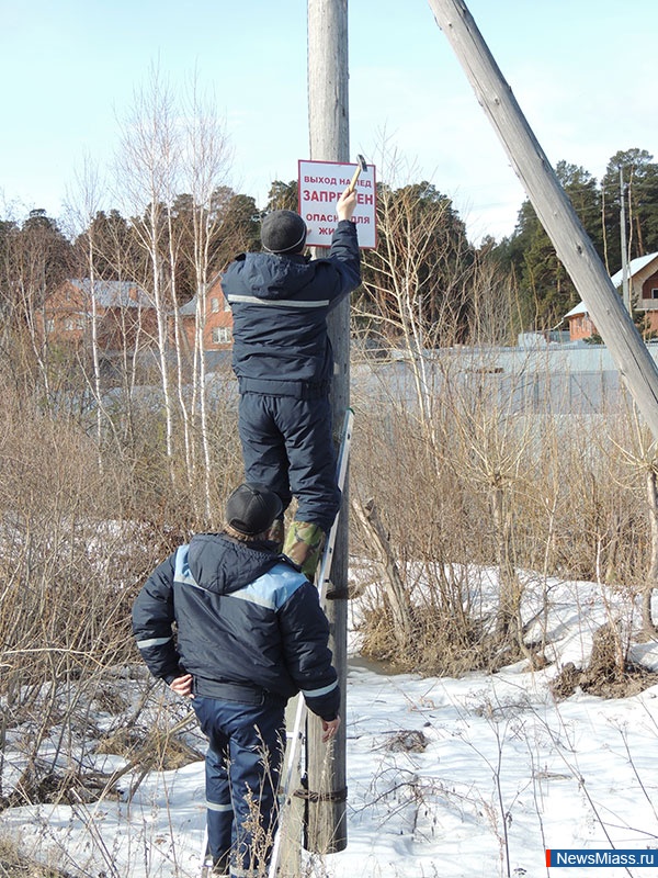 !  !.            -    !