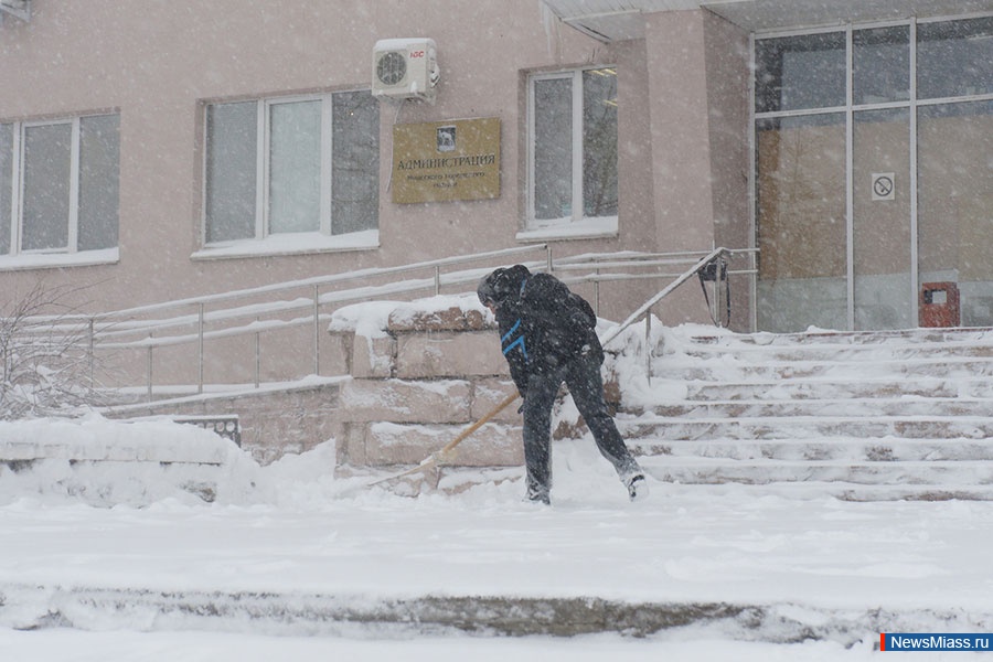   "" .   -5    ,     -  -