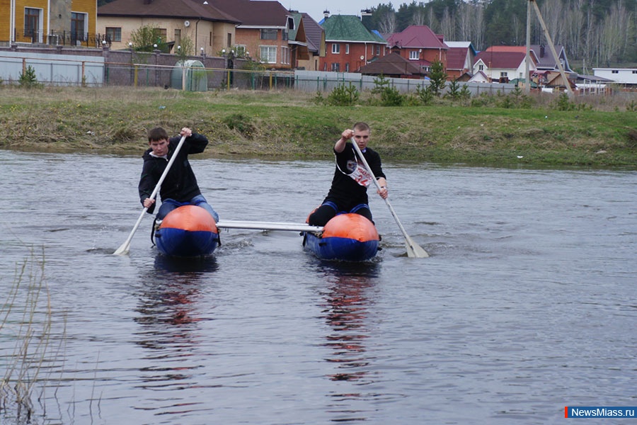    -  !.            ,   ,    