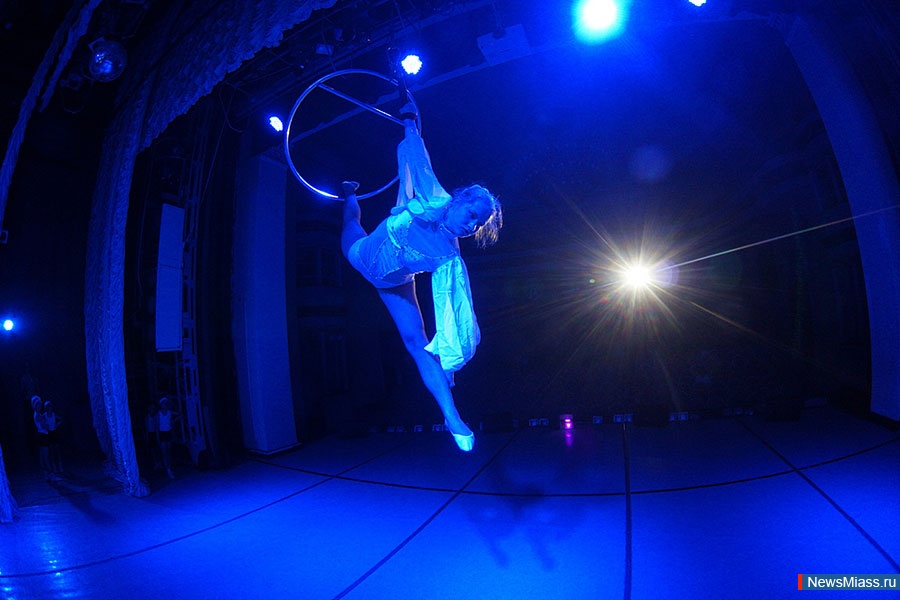 ����� �������� ����. ������� ��� �������� ����� "����" ����� ����� �� ��������������������