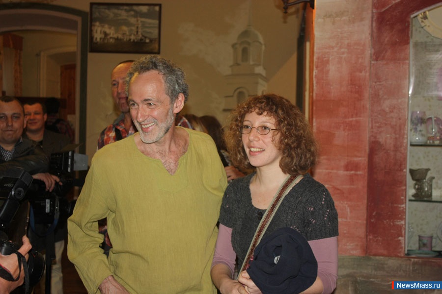    . , ,           "  "