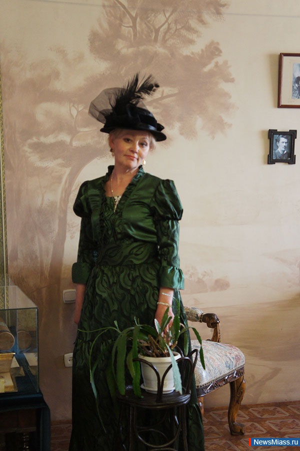    . , ,           "  "