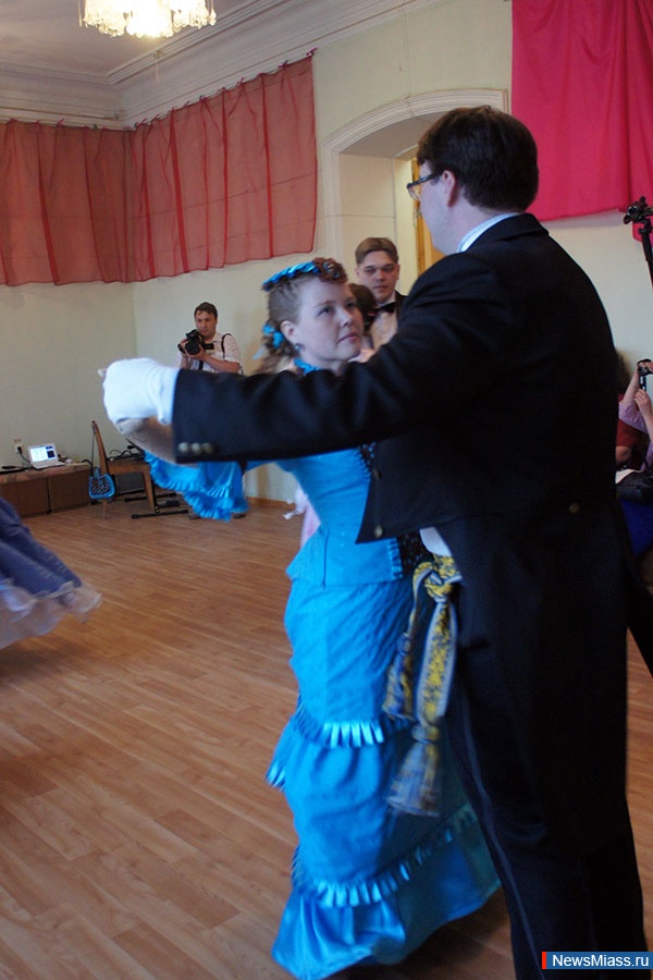    . , ,           "  "