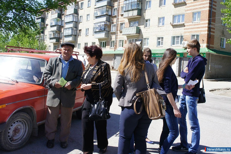    .       13   " -     "